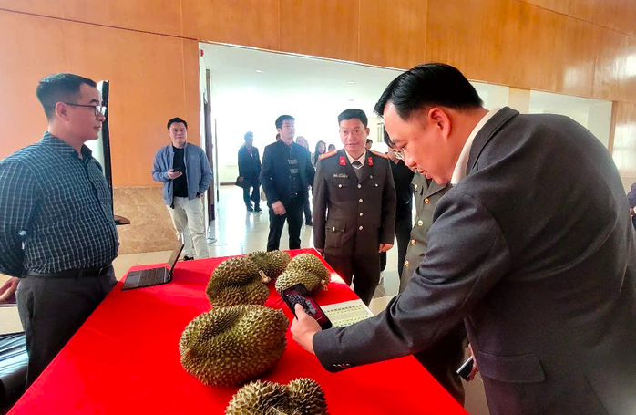 TỪ ĐẦU NĂM 2026 TRIỂN KHAI THÍ ĐIỂM TRUY XUẤT NGUỒN GỐC SẦU RIÊNG image